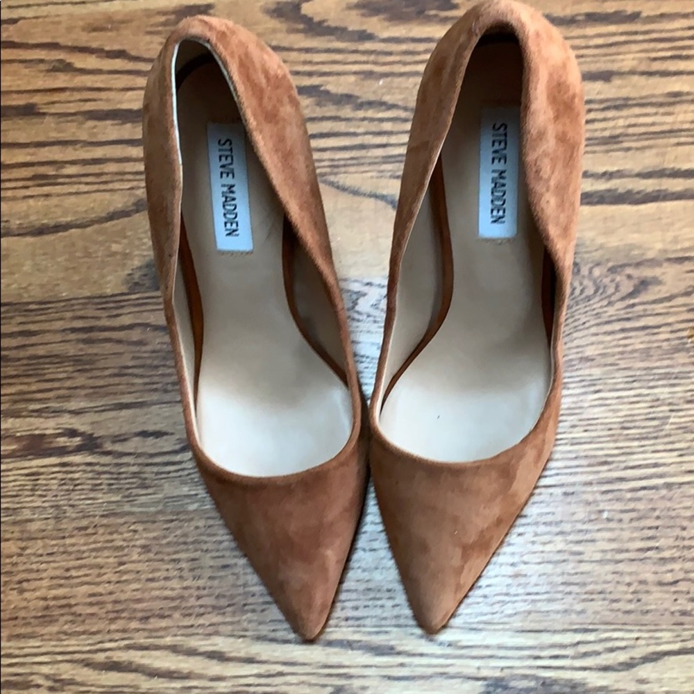 Steve Madden suede heels